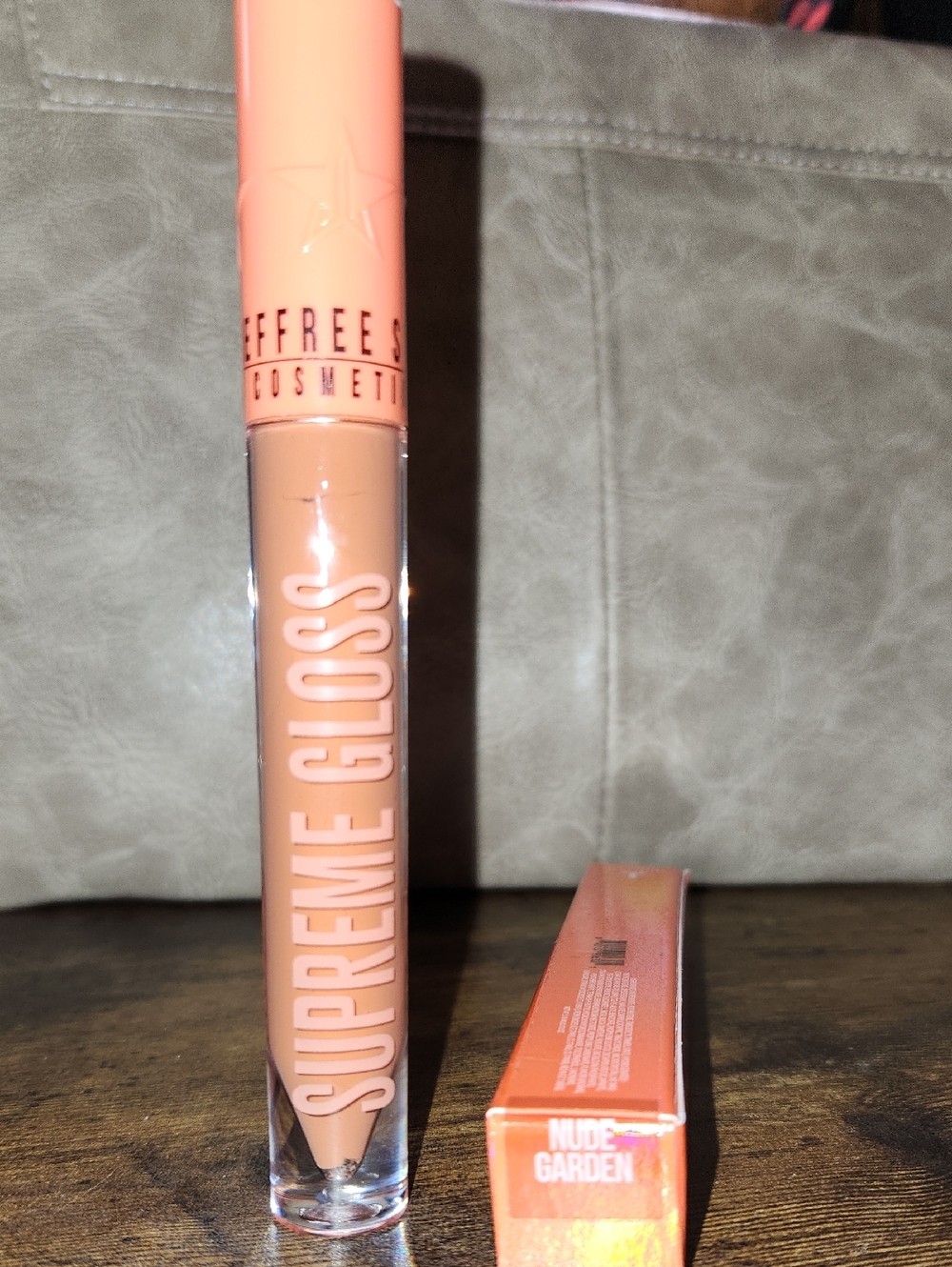 Jeffree Star Supreme Gloss Lip Gloss - Nude Garden Peachy Nude